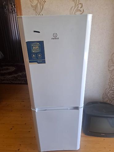 Soyuducular: İkincı əl Indesit soyuducu satılır. - Model: Indesit, aşağıda — 1