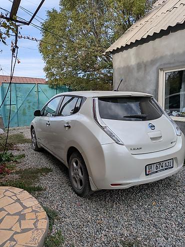 ниссан лиф батарея: Nissan Leaf: 2013 г., Автомат, Электромобиль, Хэтчбэк — 4