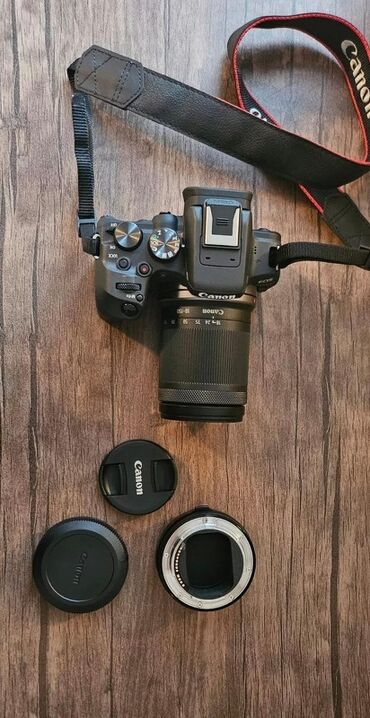 komputer dəsti: Canon EOS R10 mirrorless fotoaparat dəsti Fotoapparat Canon EOS R10
