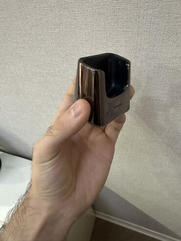 Nokia: Nokia 8 Sirocco, < 2 GB Memory Capacity, Düyməli — 8