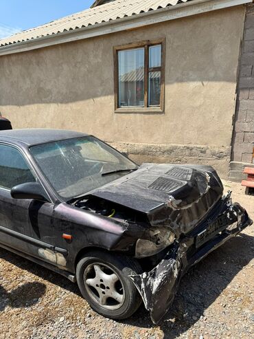 продаю авто в аварийном состоянии: Honda Civic: 1999 г., 1.6 л, Автоматические, Бензин, Седан