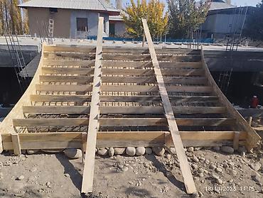 one construction: Бетонная лестница Для дома, Форма лестницы: Многомаршевая — 5