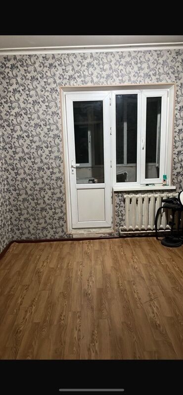 снять комнату на длительный срок: 12 м², Без мебели