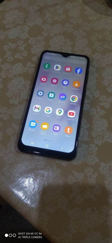 Samsung: Samsung Galaxy A30, 64 GB, rəng - Qara, İki sim kartlı