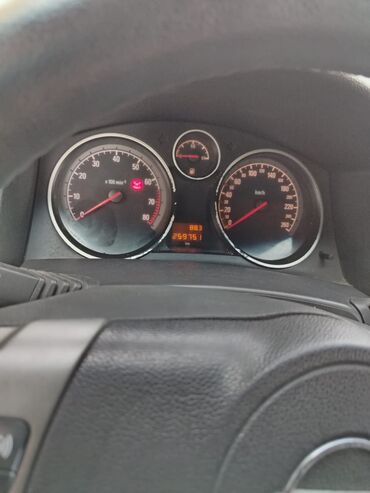 Opel: Opel Astra: 1.4 l | 2005 il 259751 km Universal — 7