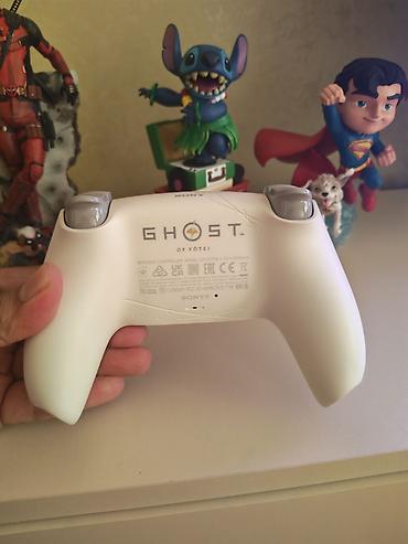 Video oyunlar üçün aksesuarlar: PlayStation 5 DualSense simsiz oyun pultu – Ghost of Yōtei xüsusi — 4