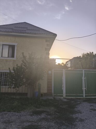требуется присмотр за домом: 145 кв. м, 4 бөлмө, Унаа токтотуучу жай