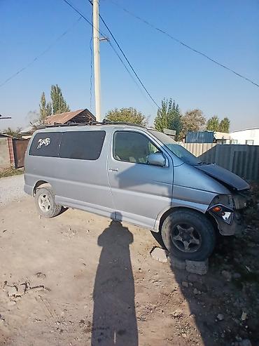 kia casper: Микроавтобус (правый руль) 
требуется замена крышки лобового мотора — 1