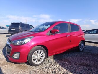 Chevrolet: Chevrolet Spark: 2019 г., 1 л, Вариатор, Бензин, Хэтчбэк — 3