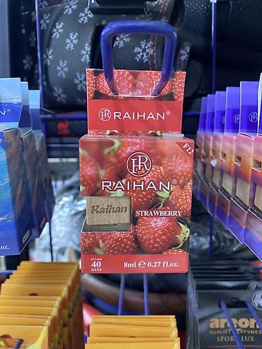 вонючка для авто: Ароматизатор для автомобиля RAiHAN Strawberry - Тип: подвесной — 1