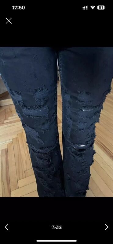 CD, DVD disklər və kassetlər: Zara, yırtıq detallı cins şalvar Dizlərdə və digər yerlərdə yırtıqlar — 20