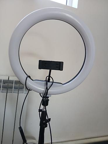 селфи кольцо: Кольцевая LED‑лампа с штативом и держателем для смартфона - Диаметр — 2