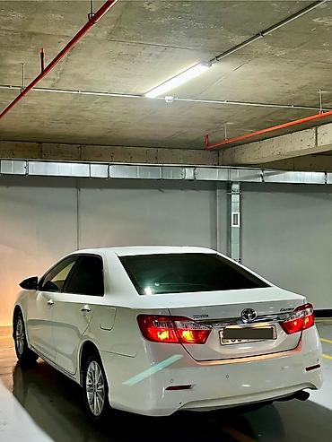 Toyota: Toyota Camry: 2.5 л | 2013 г. Седан — 8