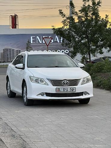 camry 2012: Toyota Camry: 2012 г., Автомат, Бензин, Седан — 3