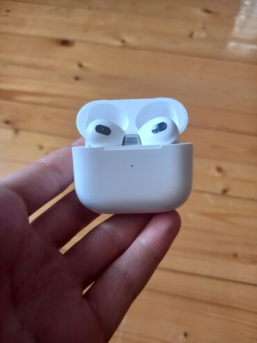işlənmiş soyducular: İşlənmiş Simsiz (Bluetooth) Qulaqcıqlar, Apple, rəng - Ağ