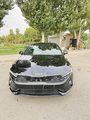Продажа авто: Kia K5: 2023 г., 2 л, Гибрид, Седан — 2