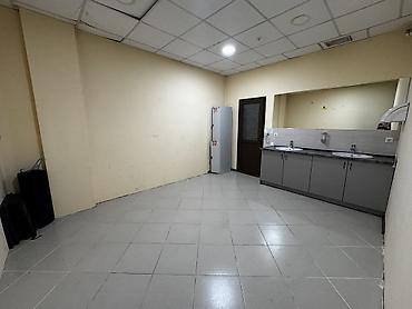 ашкана сдаю: Продам! Коммерческое помещение 400м2, р-н Джала, 370т$ Место — 6
