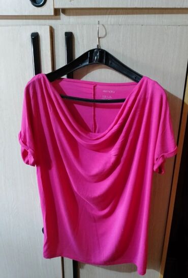 hugo boss crna majica: Roze majica