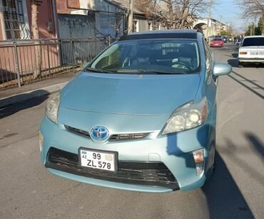 hybrid avtomobillər qiymətləri: Toyota prius qibrid.30 kuzov.2013 il.probeq .avtomat. qiymət