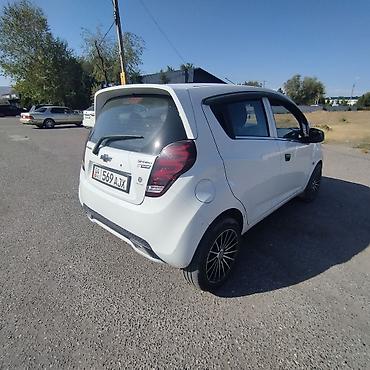 Chevrolet: Chevrolet Spark: 2010 г., 1 л, Механика, Бензин, Хэтчбэк — 6