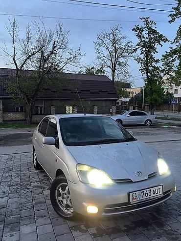 Toyota: Toyota Prius: 2000 г., Гибрид — 9