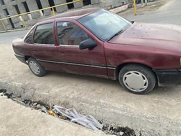 Opel: Opel Vectra: 1990 г., 1.8 л, Седан — 4