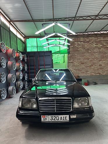 124 купе: Mercedes-Benz W124: 1993 г., 3.2 л, Механика, Бензин, Седан — 2