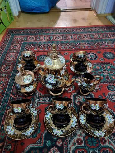 karaca baku qiymetler: Çay dəsti, rəng - Qara