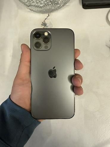 IPhone 12 Pro, Б/у, 256 ГБ, Графит, Защитное стекло, В рассрочку, 83 %