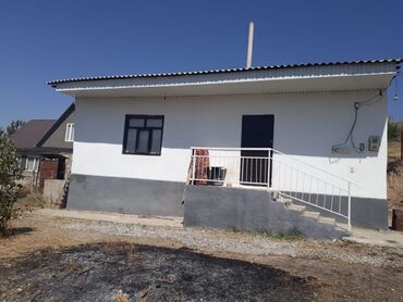 жалалабад бизнес: Времянка, 50 м², 2 комнаты, Собственник, Косметический ремонт