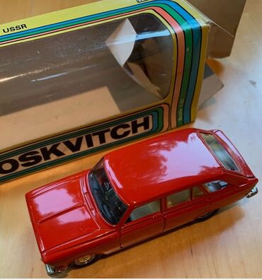 BYD: Moskviç model avtomobil – metal kolleksiya oyuncağı - Marka/model