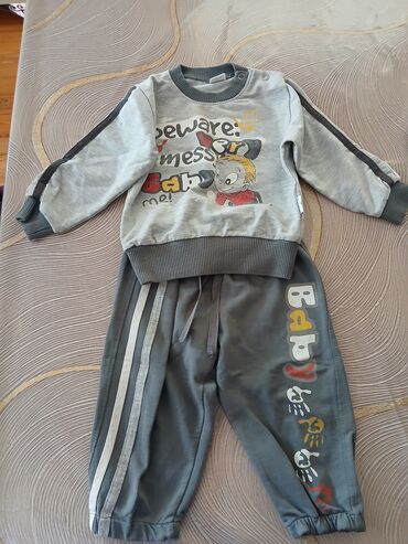 Koftalar, sviterlər: Uşaq üçün geyimlər. Türkiyədən alınmışdı -da lalafo.az — 8 Koftalar, sviterlər: Uşaq üçün geyimlər. Türkiyədən alınmışdı — 8