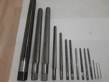 Ostali uređaji: Razvrtaci konusni 1:50 - 26mm, 25mm, 14mm, 11mm, 7mm, 6mm, 3mm, 2,5mm — 3