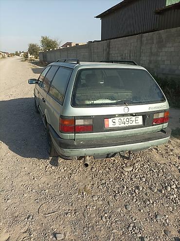 step 2: Volkswagen Passat Variant: 1990 г., 1.8 л, Механика, Газ, Универсал — 2