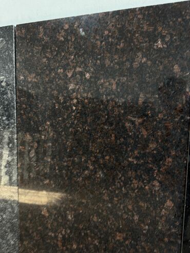 Фасадные гранитные плитки: Гранитные решения для цоколя и фундамента из природного камня - — 16