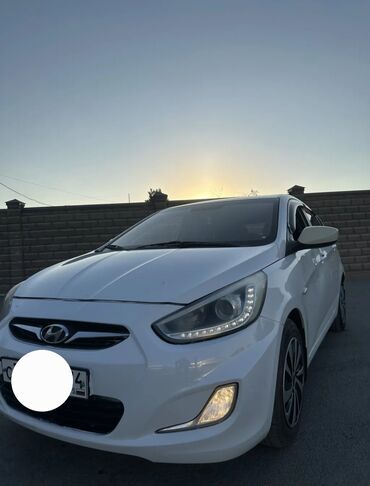 обмен дом на авто: Hyundai Solaris: 2014 г., 1.4 л, Типтроник, Бензин, Хэтчбэк