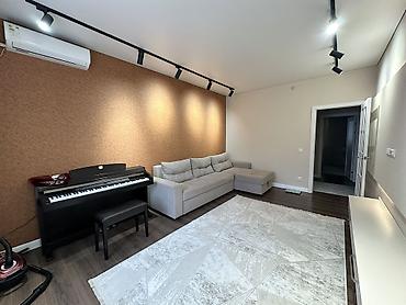 Продажа квартир: 2 комнаты, 50 м², 105 серия, 2 этаж, Дизайнерский ремонт at lalafo.kg — 1 Продажа квартир: 2 комнаты, 50 м², 105 серия, 2 этаж, Дизайнерский ремонт — 1