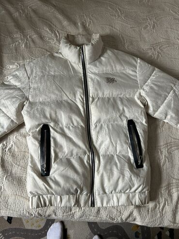 часы фирменные: Пуховик, Короткая модель, Стеганый, XL