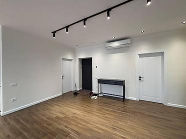 Yeni tikili: İcarəyə verilir 3 otaqlı yeni tikili 140 m², Ağ şəhər q. Kateqoriya — 19