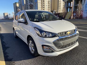Chevrolet: Chevrolet Spark: 2019 г., 1 л, Вариатор, Бензин, Универсал — 3