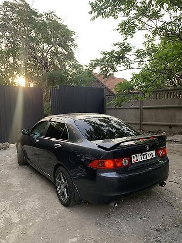 самообслуживания: Honda Accord: 2003 г., Седан — 4