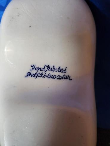 trimer lilly: Klompa pepeljara nova holandska delft iz 70ih godina. Nova klompa — 10