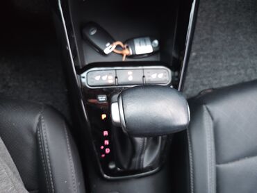 Kia: Kia Stonic: 2019 г., 1.4 л, Автомат, Бензин, Кроссовер — 14