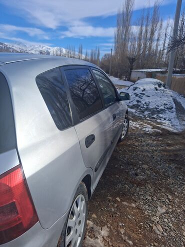 Honda: Honda Civic: 2003 г., 1.4 л, Механика, Бензин, Хэтчбэк — 5