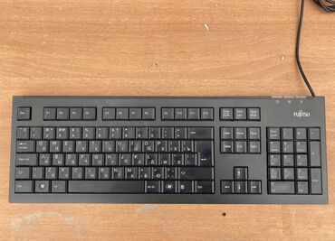 notebook klaviatura satisi: Klavyatura. Bir ədədi2,5 manat Fujitsu, Hp və digər markalar var