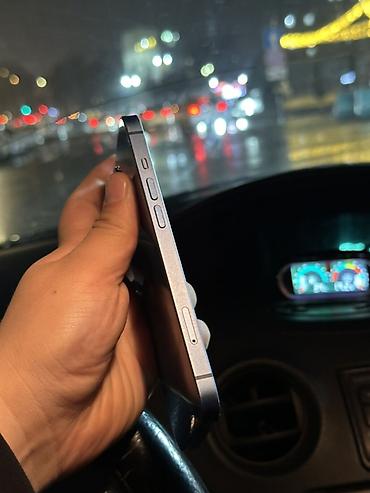 Apple iPhone: IPhone 13, Б/у, 128 ГБ, Midnight, Чехол, 78 % — 6