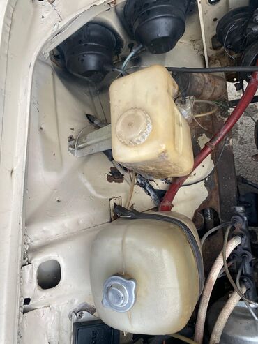 VAZ (LADA): Diqqətlə oxu sonra Maşın ilinə görə yaxşı vəziyyətdədi.Polabarot otur — 8