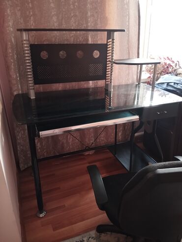 купить кресло кровать в бишкеке: Компьютерный стол, С полками