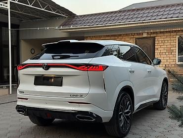 byd d1: Changan Uni-Z: 2025 г., 1.5 л, Автомат, Бензин, Кроссовер — 4