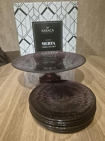 karaca: Tort və şiriniyyat qabı, rəng - Bənövşəyi, Şüşə, Türkiyə — 2